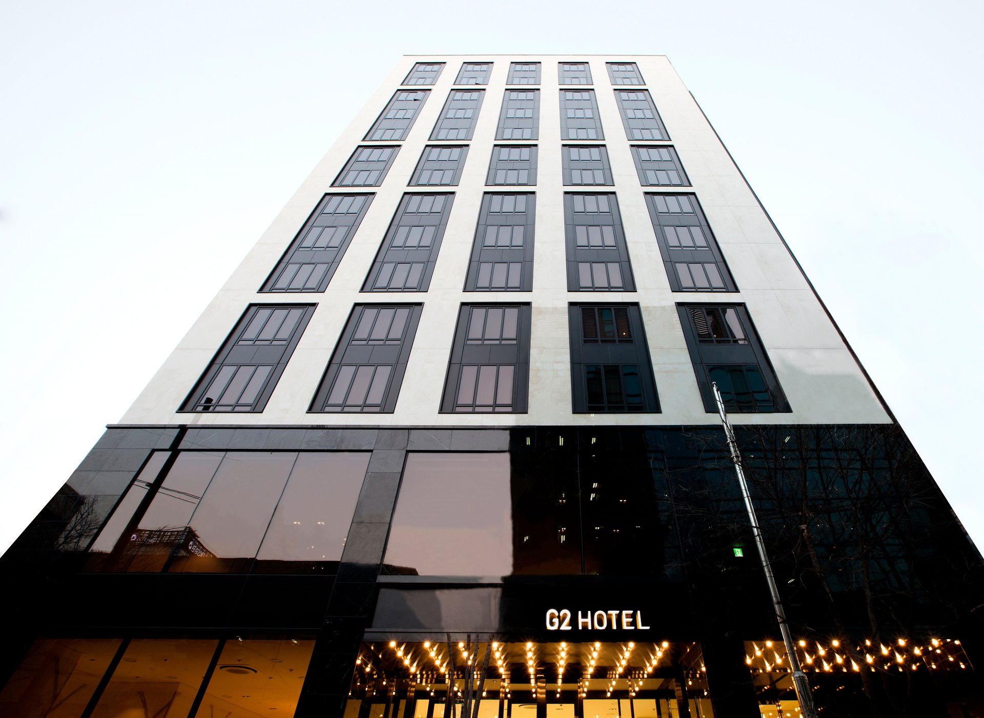 G2 HOTEL